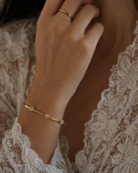 18 K Gold Floral Cluster Cz Charm Hinged Bangle Bracelet Click Clasp, 2 of 8