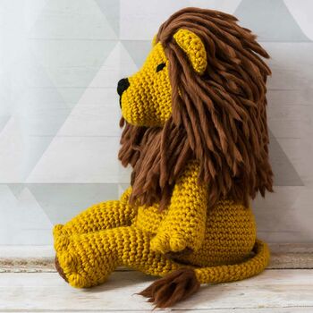 Cedric The Lion Crochet Kit, 8 of 9