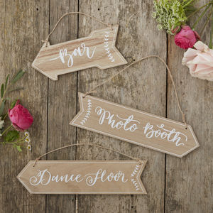 Vintage Boho Style Wooden Arrow Wedding Signs By Ginger Ray Vintage Boho Style Wooden Arrow Wedding Signs By Ginger Ray Notonthehighstreet