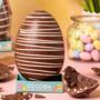 Eggstraordinaire Creation Toffee And Shortbread Pieces Easter Egg, 250g, thumbnail 2 of 3