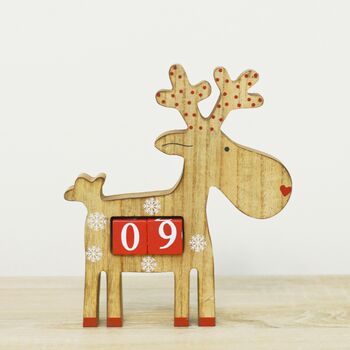Wooden Reindeer Christmas Count Down Calendar, 2 of 3