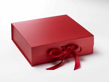 New Mum Valentine's Day Luxury Gift Box, 3 of 12