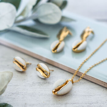 Hammered Gold Oceans Shell Earrings, 4 of 6