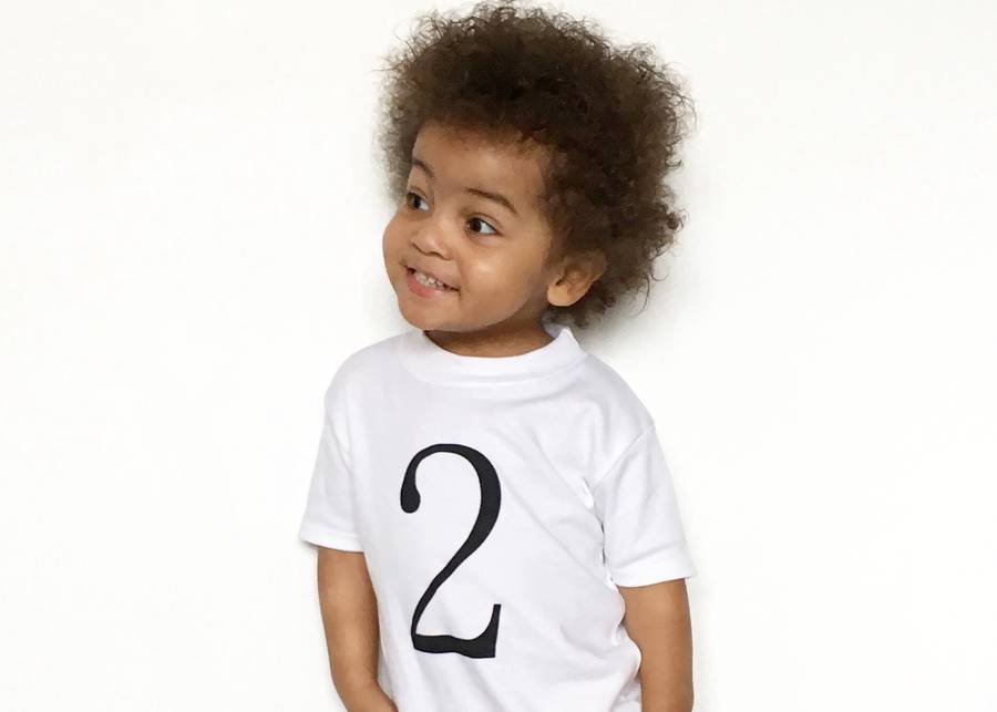 childs black t shirt