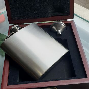 Personalised Engraved Stainless Steel Hip Flask Gift Set, 2 of 8