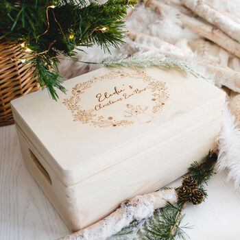 Personalised Christmas Eve Box With Angel And Wreath, 3 of 3