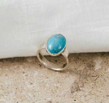 'Lagoon' Hammered Silver Ring With Turquoise Howlite, 2 of 4