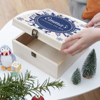 Personalised Christmas Eve Box With Snowflake Wreath, 12 of 12