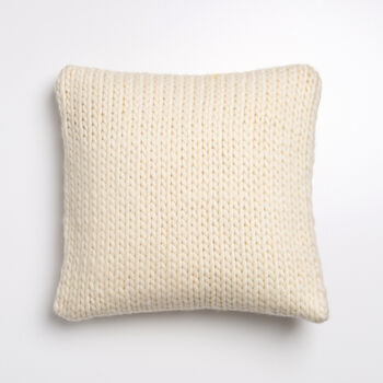 Platinum Jubilee Cushion Knitting Kit, 3 of 6
