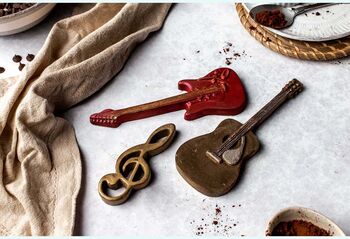 Handmade Chocolate Music Lovers Set Gift, 2 of 3