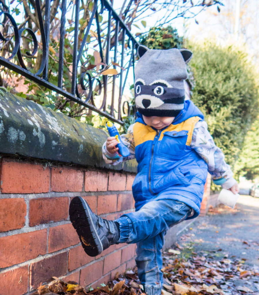 Bright Eyes Animal Hats, With LED Lights. Rusty Raccoon By Air Armor