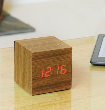 Cube Click Clock, 6 of 12