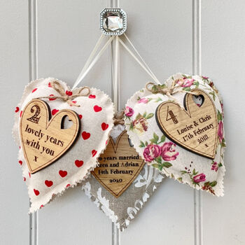 18th Porcelain Anniversary Heart With Oak Heart Message, 3 of 7