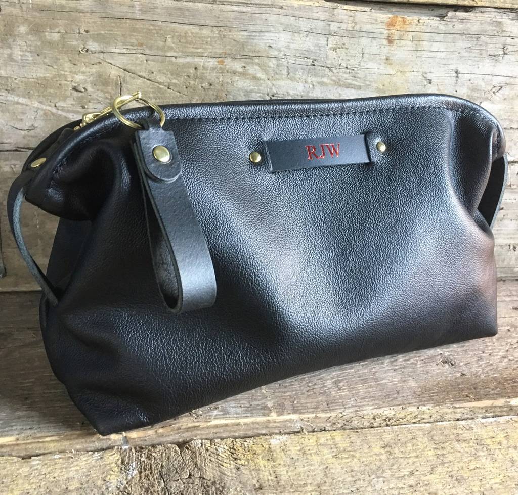 women's dopp bag