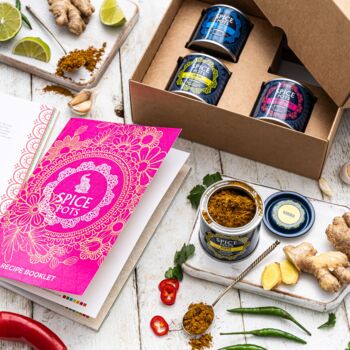 Curry Spice Kit For Curry Lovers With Indian Cookbook, 2 of 12