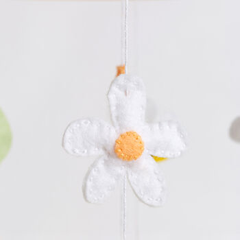 Bee Mobile Beginner Felt Craft Kit, 5 of 5