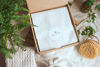'A Little Box Of Love' Bath And Beauty Hamper, 4 of 7
