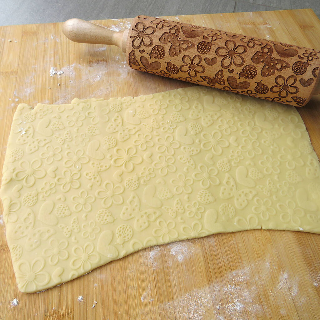 springtime one embossing rolling pin by boon homeware ...