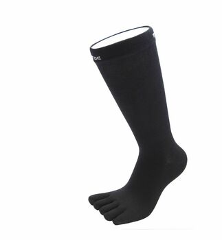 Essential Men Plain Cotton Toe Socks, 3 of 4
