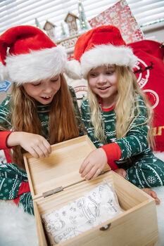 Princess Colour Me In Pyjamas With Pens, 5 of 8