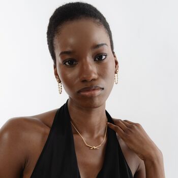 The Eloise Hoops, 4 of 5