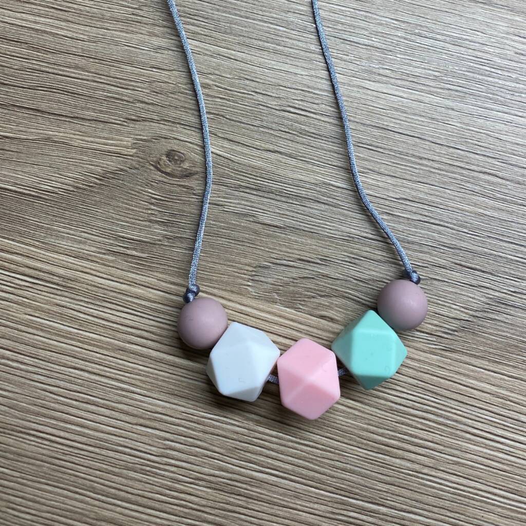 New Lily Bear Silicone Baby Teething Beaded Necklace Jewellery For Mums. 