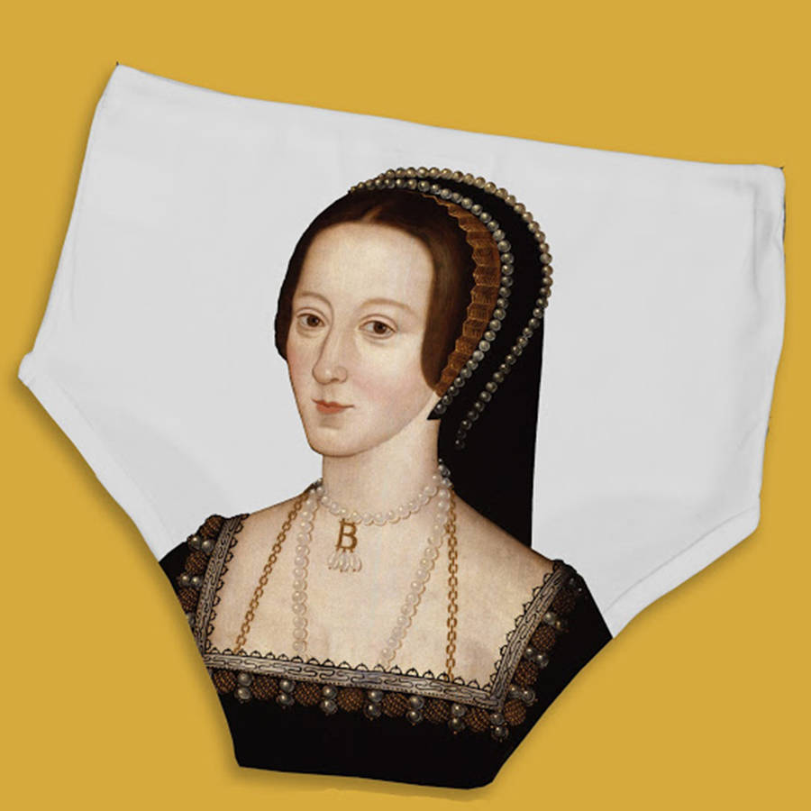 e-joyer Anne Boleyn Portrait Pattern Mid Rise Panties M