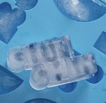 Gin Ice Cube Tray, 3 of 3