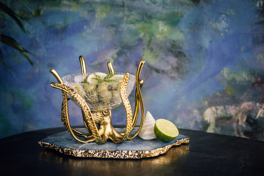 Octopus Mini Gold Stand With Crackle Glass Bowl