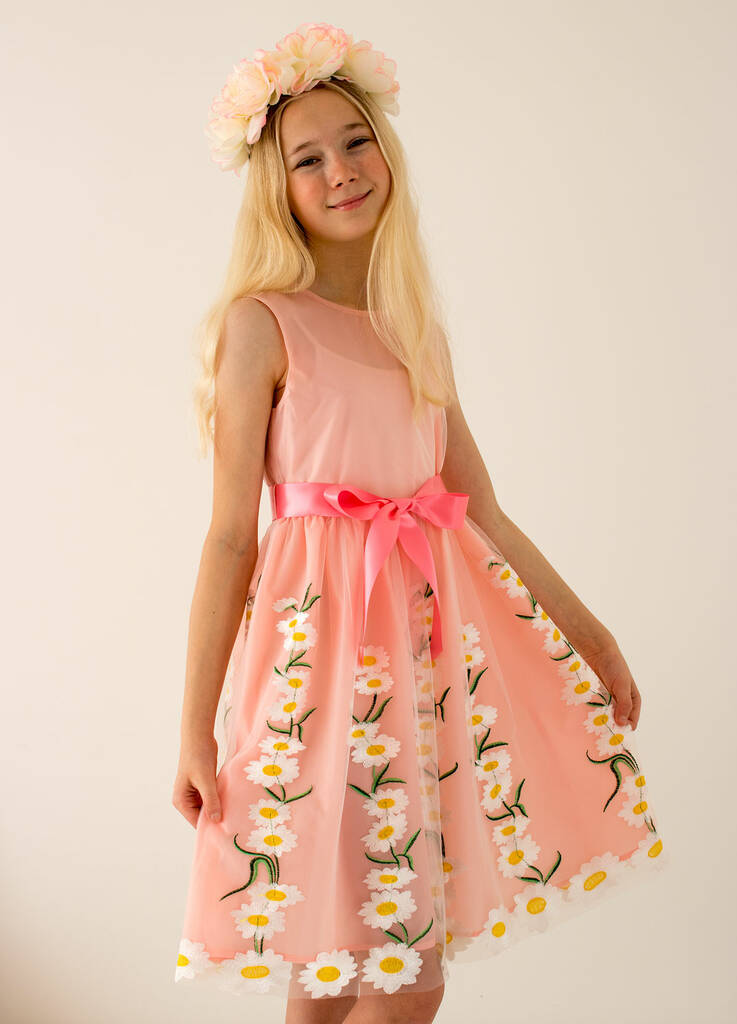tulle daisy
