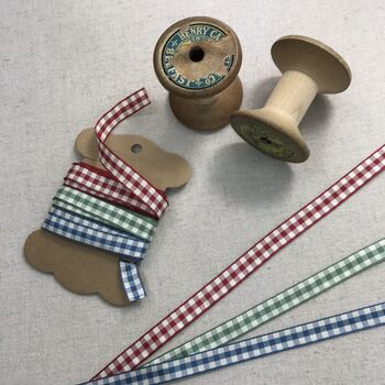 Traditional Christmas Gingham Ribbon Collection, 7 of 7