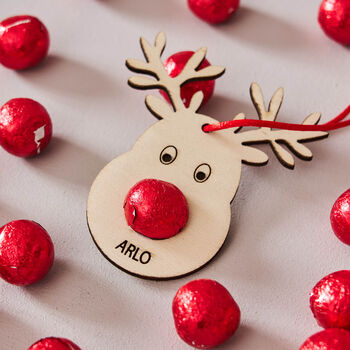 Personalised Reindeer Christmas Tag And Bag Of Chocolate Noses, 2 of 4