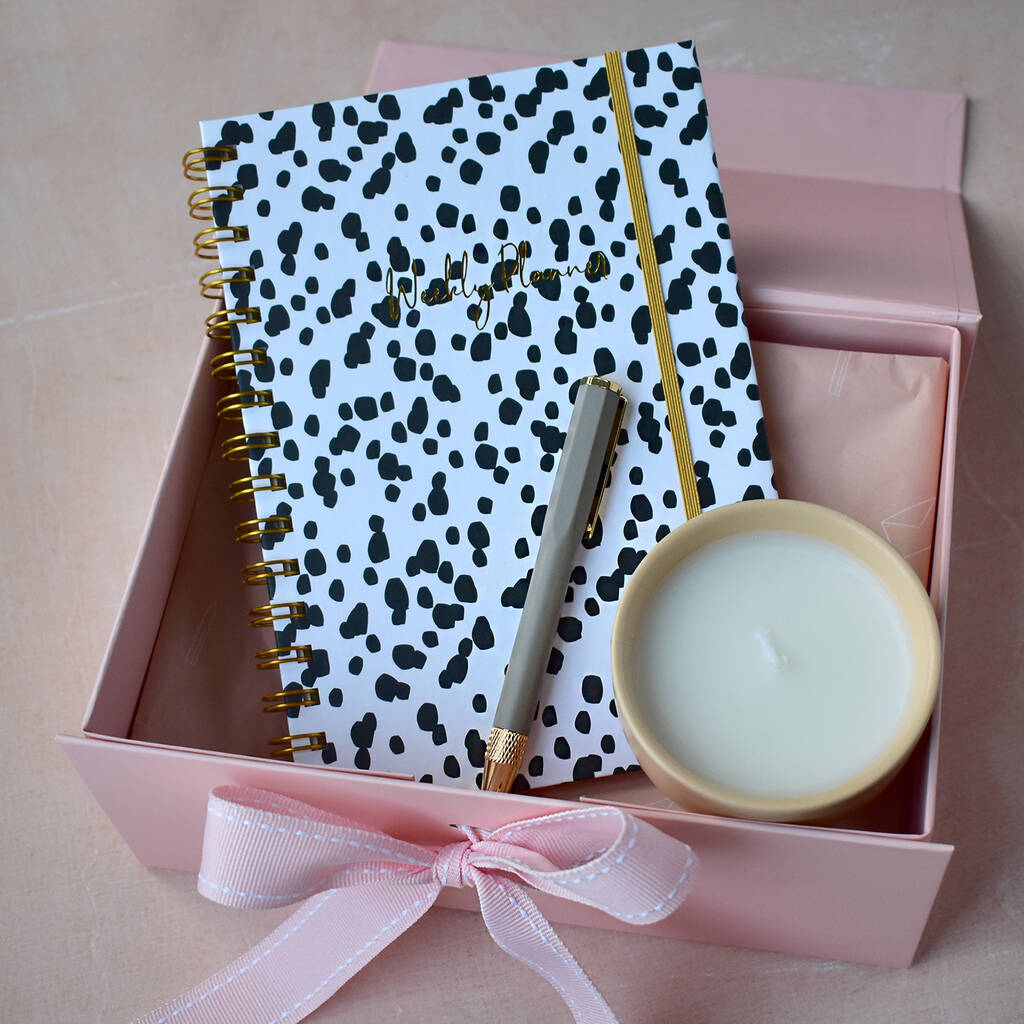 weekly-planner-gift-set-by-tr-s-paper-co-notonthehighstreet