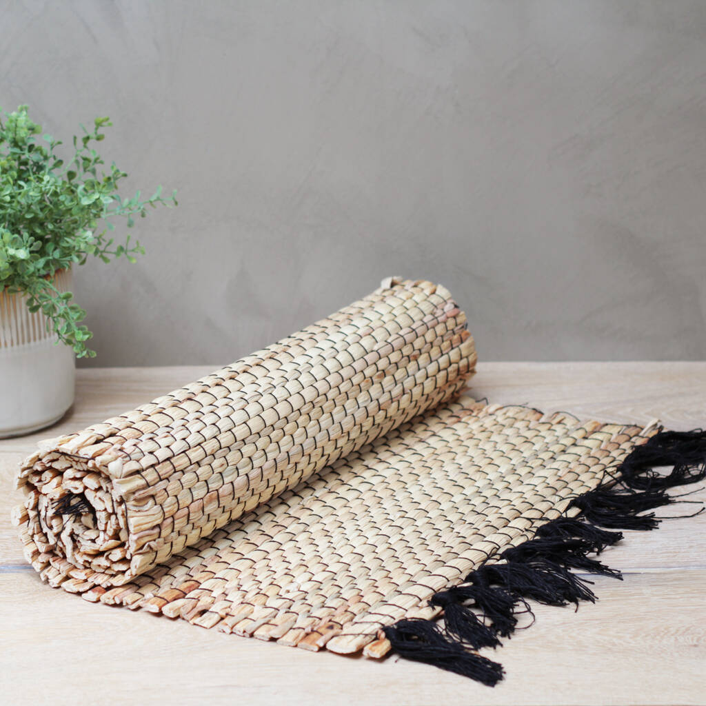 Seagrass Table Runner, 1 of 5