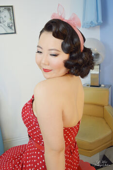 Vintage Pinup Hair Styling Experience In Leamington Spa, 3 of 12