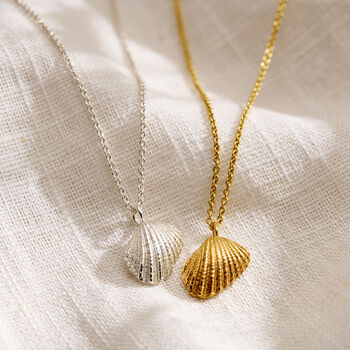 Mini Angel Shell Necklace, 2 of 7