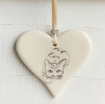 Sketched Cat Hanging Hearts, 7 of 8