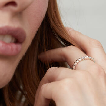Alhambra Sterling Silver Twisted Ring, 4 of 6