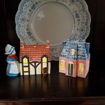 Family Activity Kit:Two Vintage Style Houses, 6 of 9