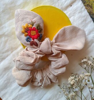 Bunny Bow Linen Scrunchies, 6 of 9