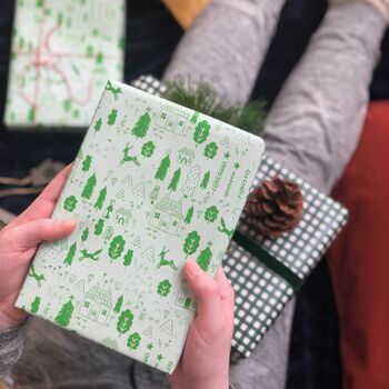 Woodland Winter Christmas Wrapping Paper Set, 5 of 8