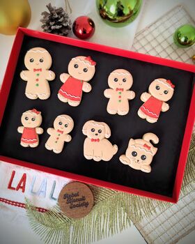 Build Your Own 'Gingerbread' Family, 9 of 9