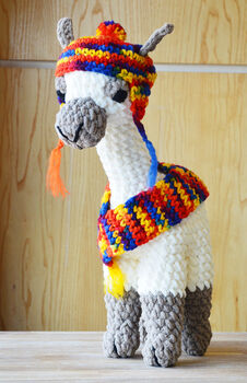 Llulu Llama Crochet Kit, 2 of 3