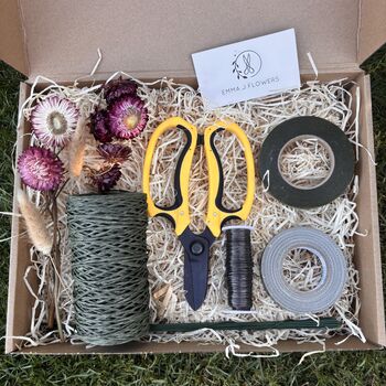 Floristry Starter Kit — Beginner Florist Tools Gift Set, 2 of 8