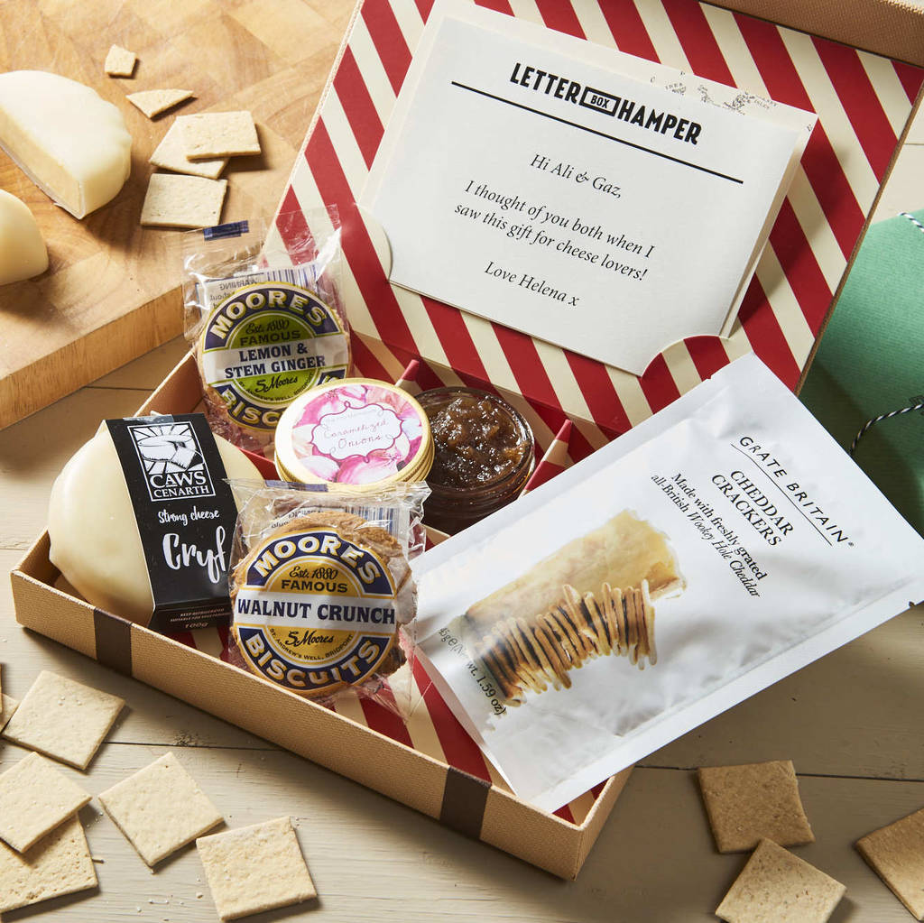 luxury cheese and biscuits hamper by post by letter box hamper