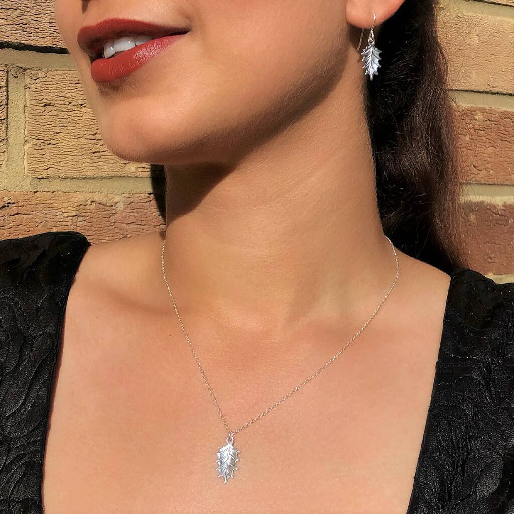 Sterling Silver Holly Leaf Drop 