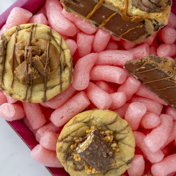 The Caramel Deluxe Cookie And Cookie Pie Gift Box, 5 of 11