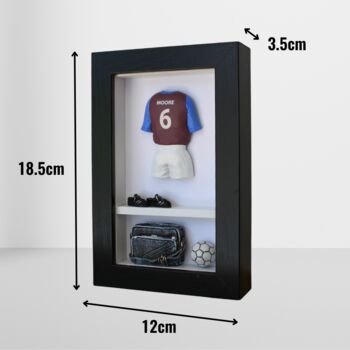 Football Legend KitBox: Bobby Moore: West Ham, 4 of 6
