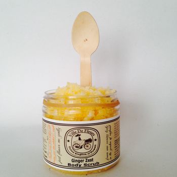 Ginger Zest Body Scrub With English Cobnut Oil, 7 of 9