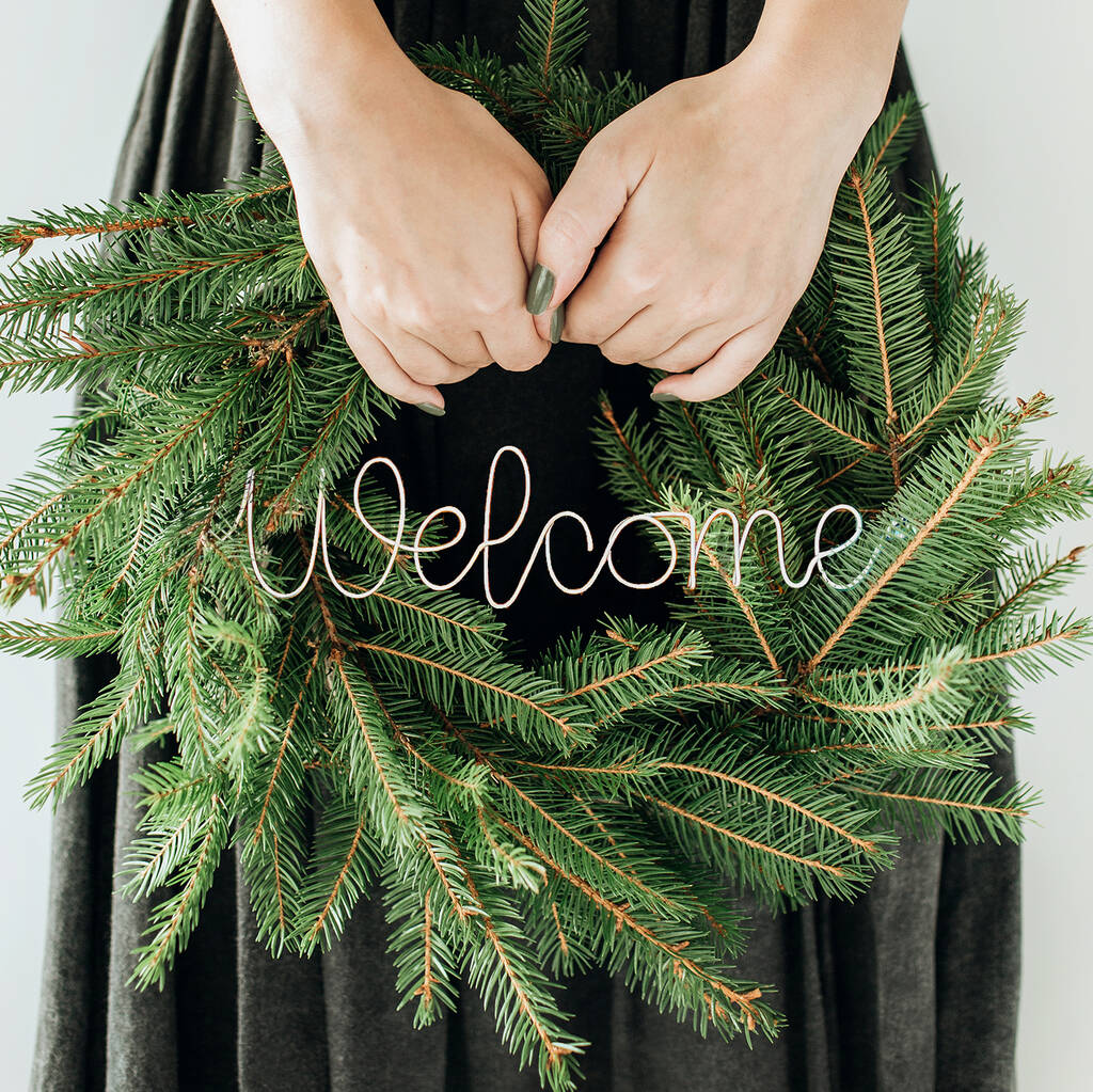 Wire Wreath Word Welcome, 1 of 6